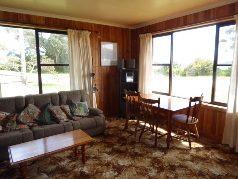 11 Morgan Esplanade, Tomahawk TAS 7262
