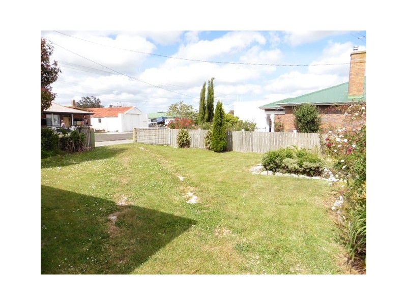 11 Main Street, Winnaleah TAS 7265