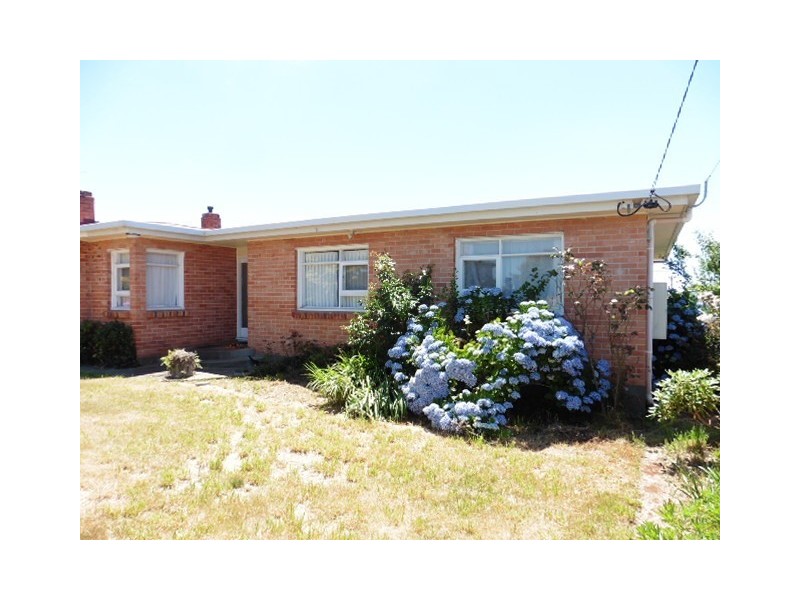 6 Mary Street, Scottsdale TAS 7260