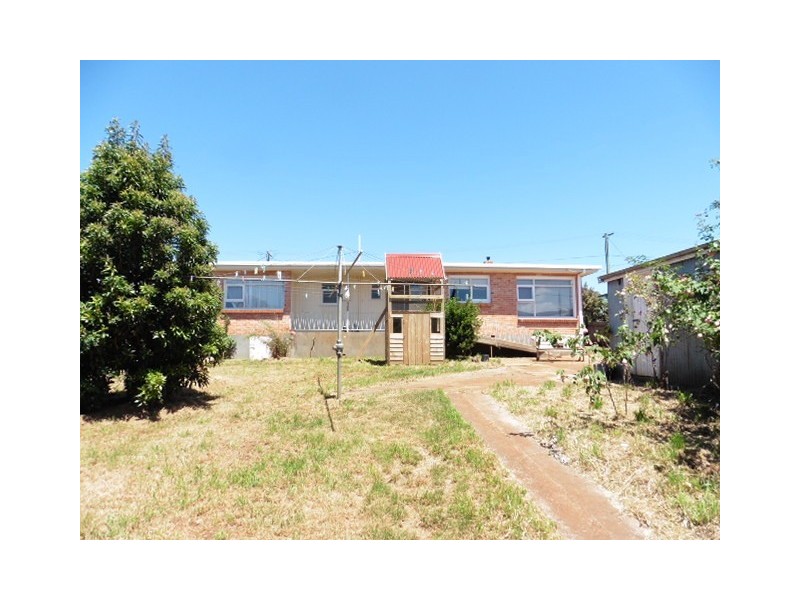 6 Mary Street, Scottsdale TAS 7260