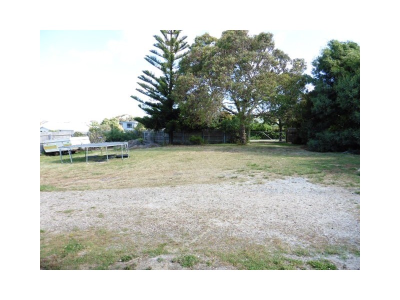 16 Charles Street, Bridport TAS 7262