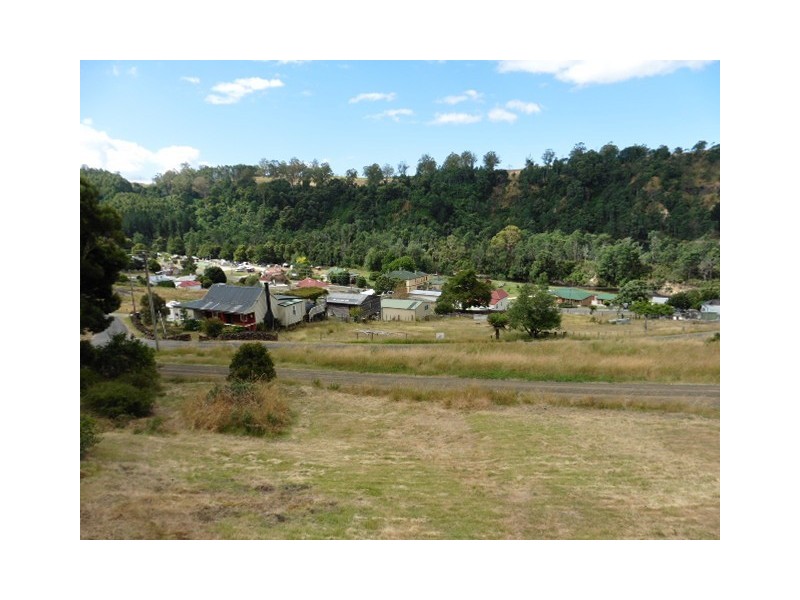 20 Allan Street, Derby TAS 7264