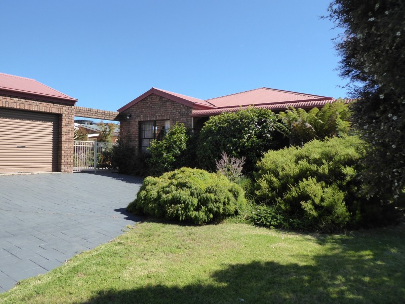 14 Louisa Street, Bridport TAS 7262