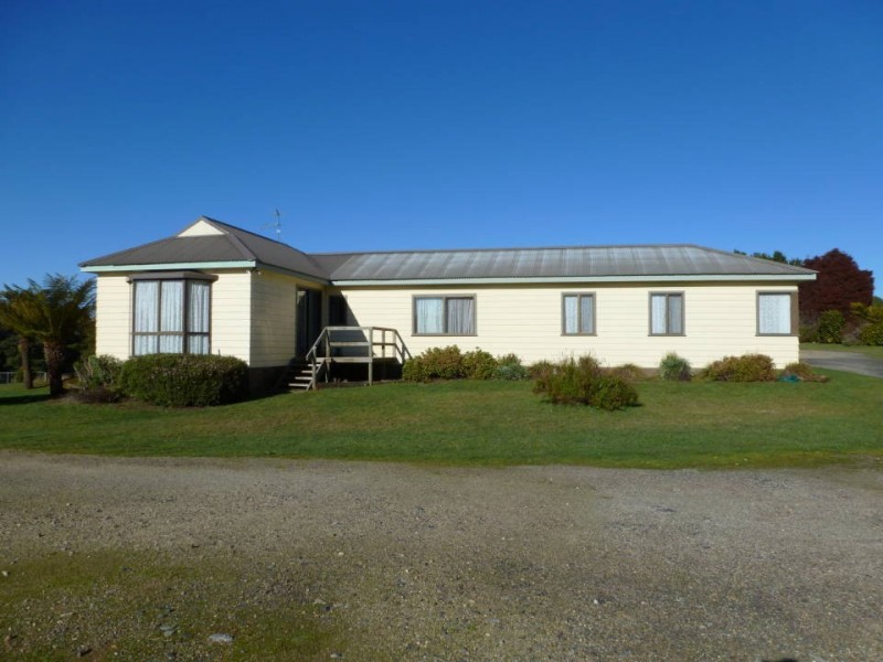 33317 Tasman Highway, Legerwood TAS 7263