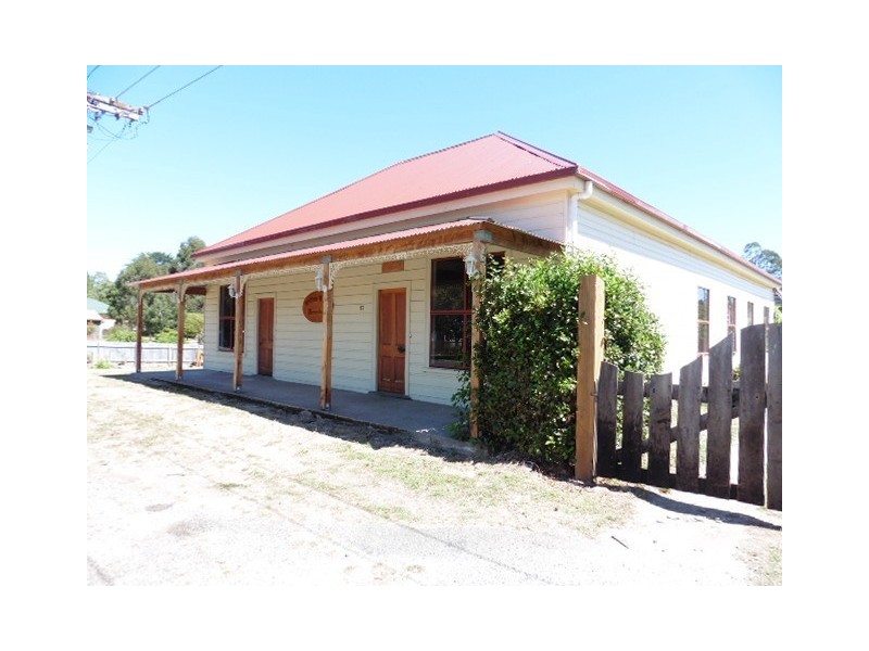 17 Stoke Street, Branxholm TAS 7261