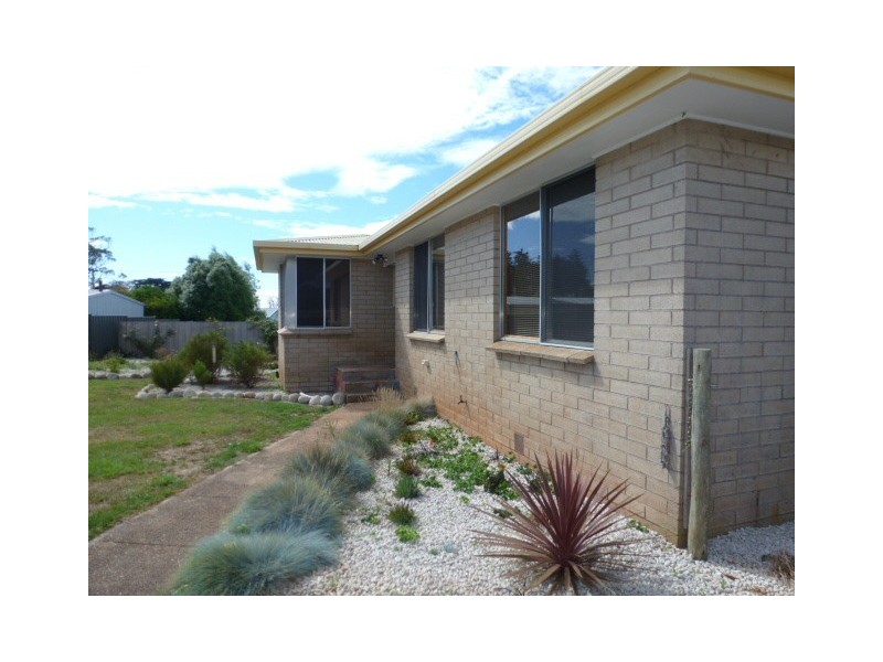 3 Willow Crt, Winnaleah TAS 7265