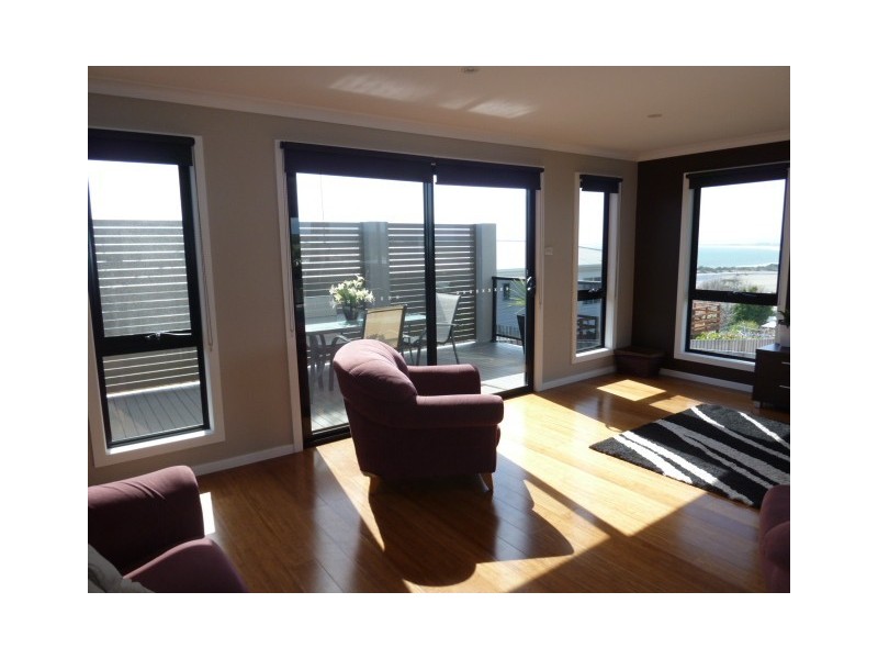 1/3 Flinders Lane, Bridport TAS 7262