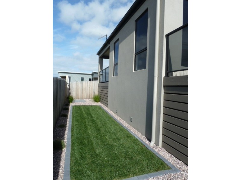 1/3 Flinders Lane, Bridport TAS 7262