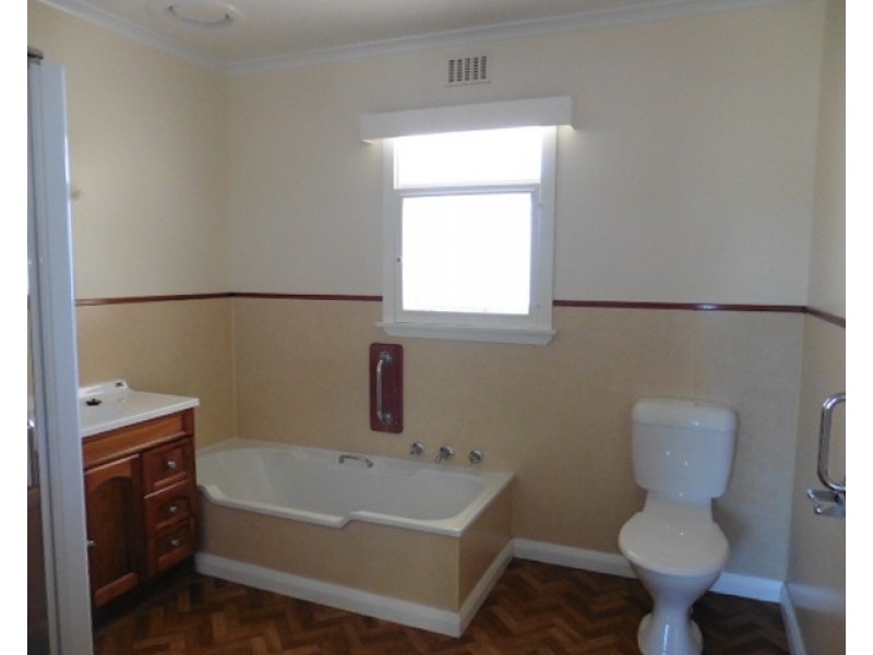 6 Mary Street, Scottsdale TAS 7260