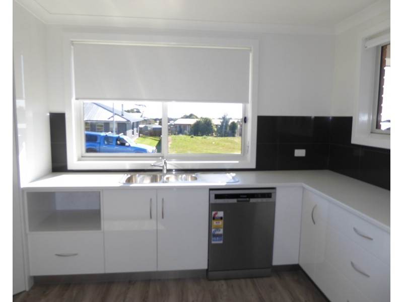 16 Therese Street, Bridport TAS 7262