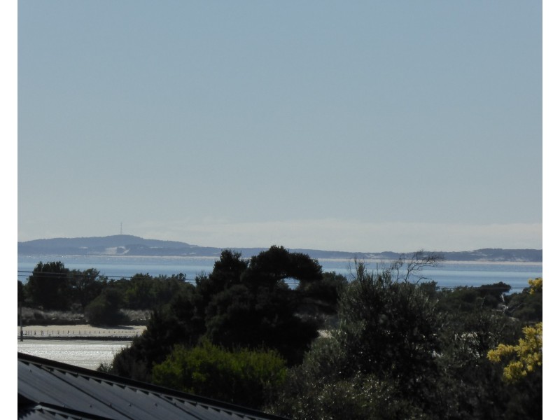 16 Therese Street, Bridport TAS 7262