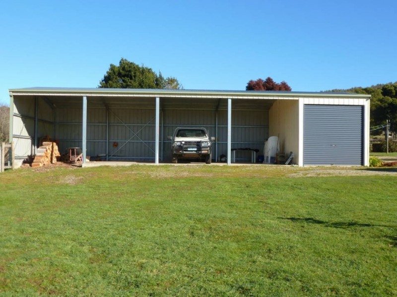 33317 Tasman Highway, Legerwood TAS 7263