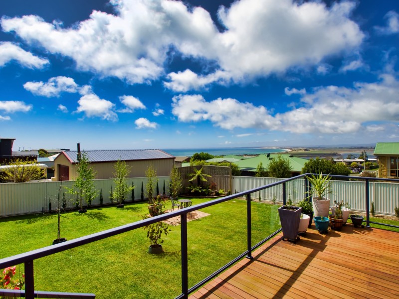 4 Andrews Place, Bridport TAS 7262