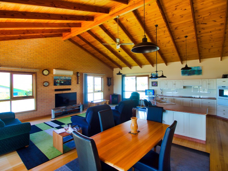4 Andrews Place, Bridport TAS 7262