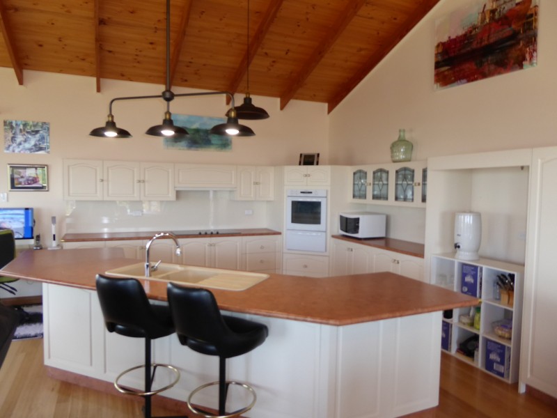 4 Andrews Place, Bridport TAS 7262