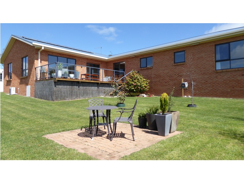 4 Andrews Place, Bridport TAS 7262