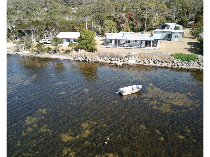 1 Hakea Street, Ansons Bay TAS 7216