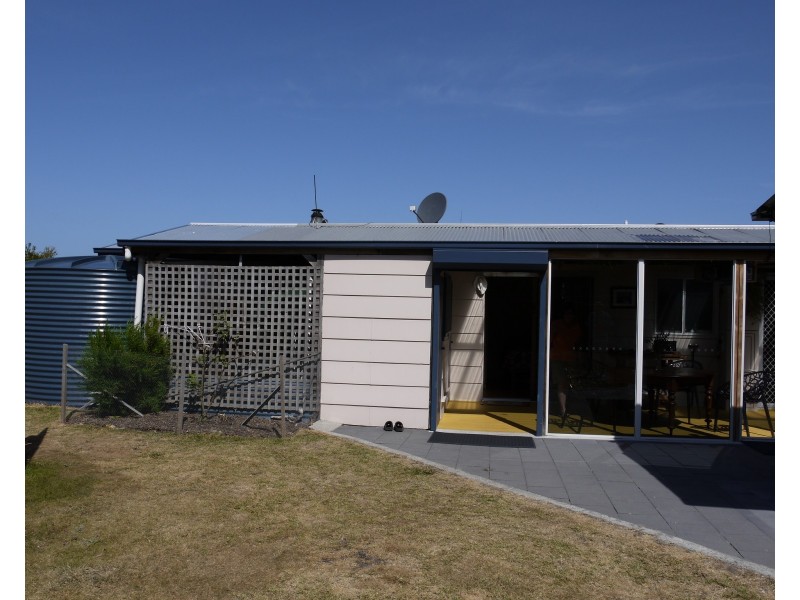 1 Hakea Street, Ansons Bay TAS 7216