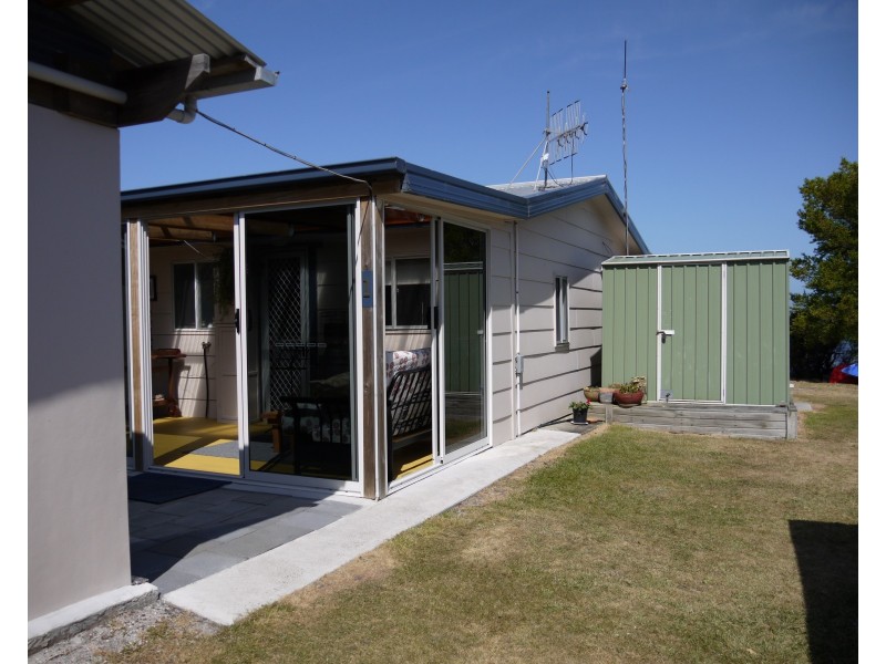 1 Hakea Street, Ansons Bay TAS 7216