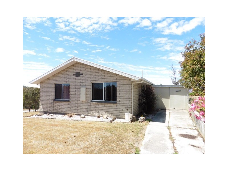 17 The Glen Road, Pipers Brook TAS 7254
