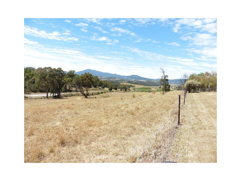 17 The Glen Road, Pipers Brook TAS 7254