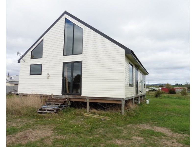 17 Winnaleah Road, Winnaleah TAS 7265