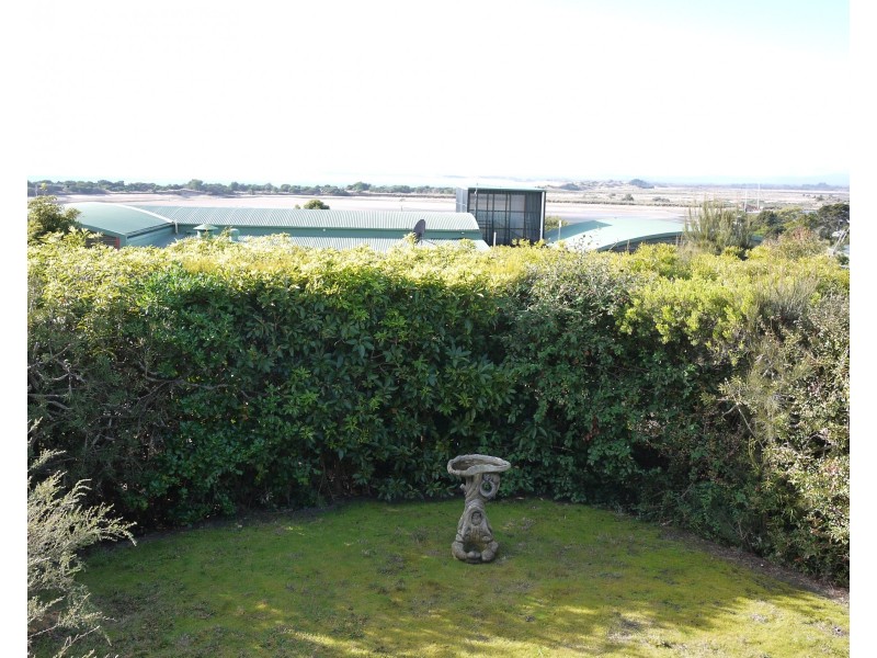 6/35 Main Street, Bridport TAS 7262