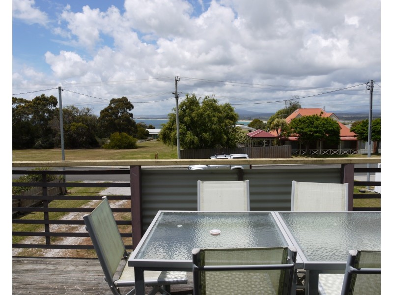 19 Walter Street, Bridport TAS 7262