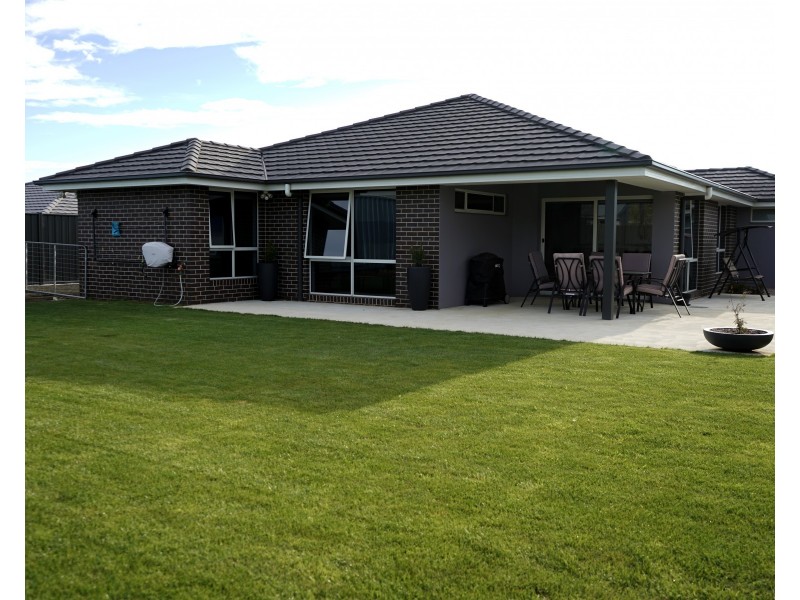 8 Shervan Court, Perth TAS 7300