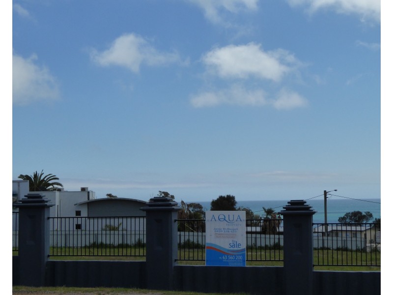 8 Main Street, Bridport TAS 7262