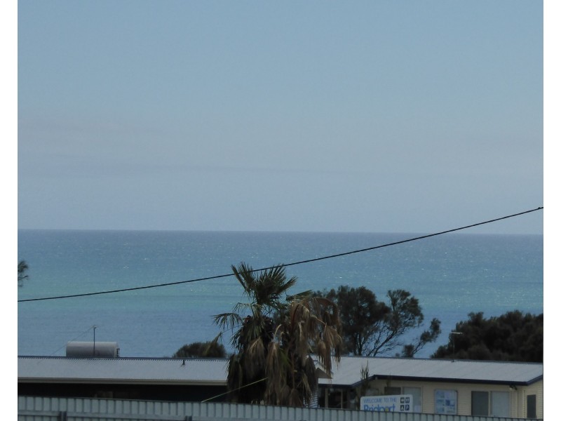 8 Main Street, Bridport TAS 7262