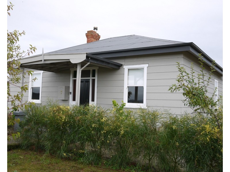 7 Winnaleah Road, Winnaleah TAS 7265