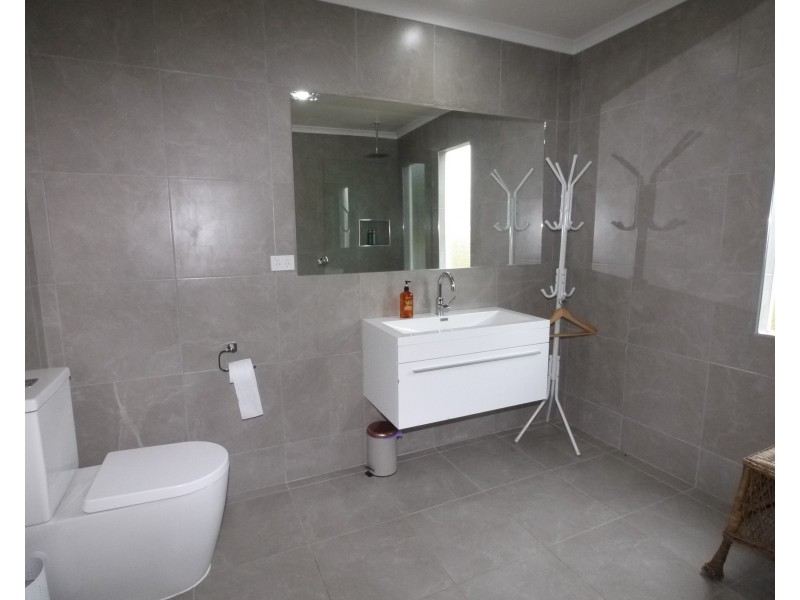 7 Winnaleah Road, Winnaleah TAS 7265