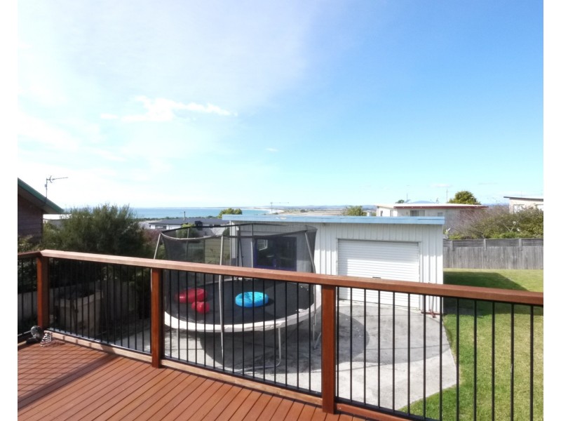 55 Emma Street, Bridport TAS 7262