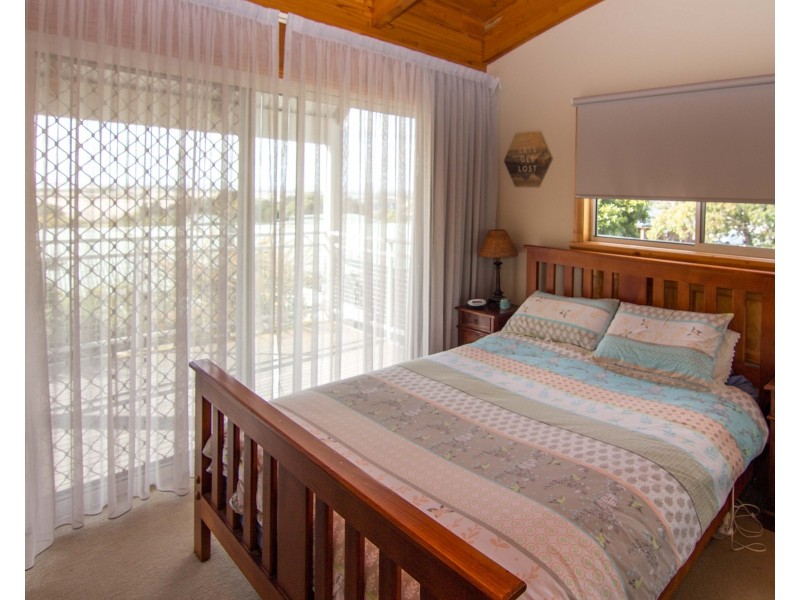 5/35 Main Street, Bridport TAS 7262