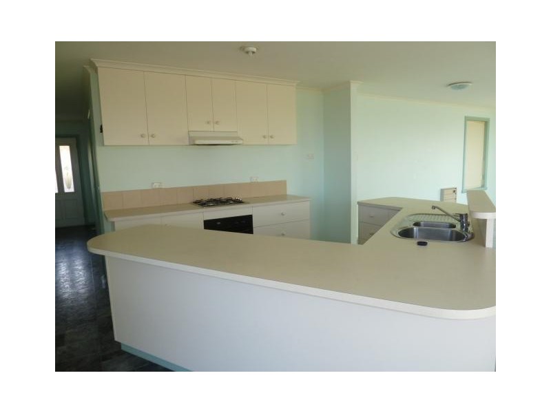 21 Barnett Crescent, Bridport TAS 7262