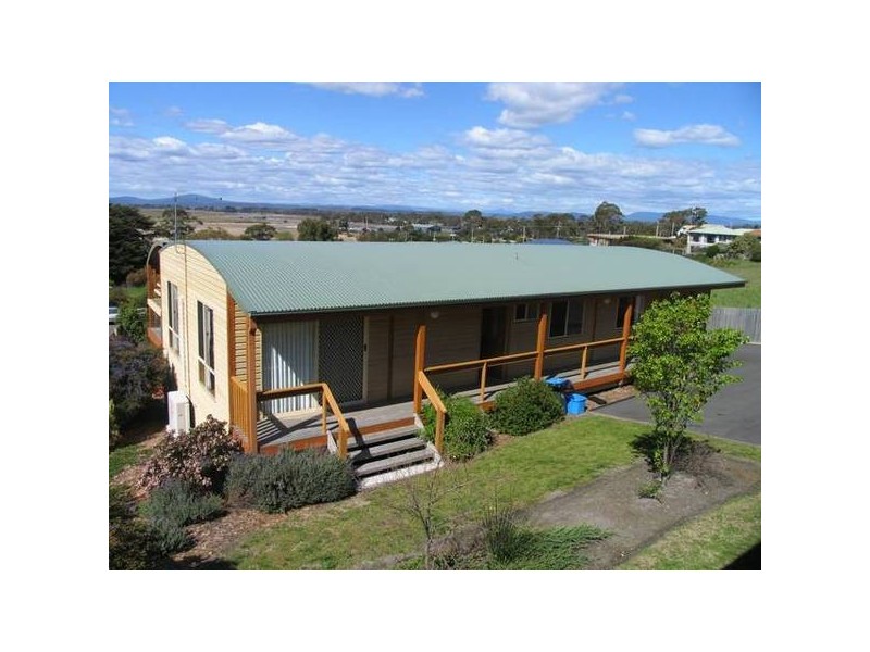 7 Emma STREET, Bridport TAS 7262
