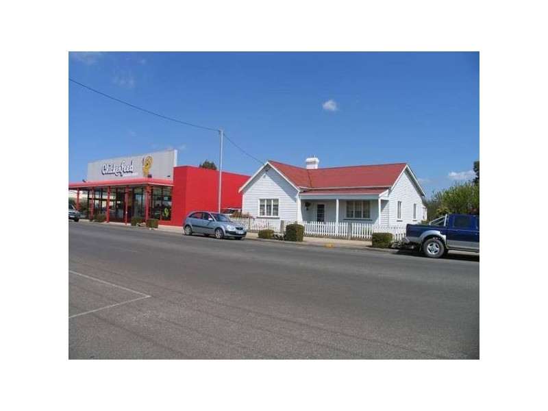 19 Victoria STREET, Scottsdale TAS 7260