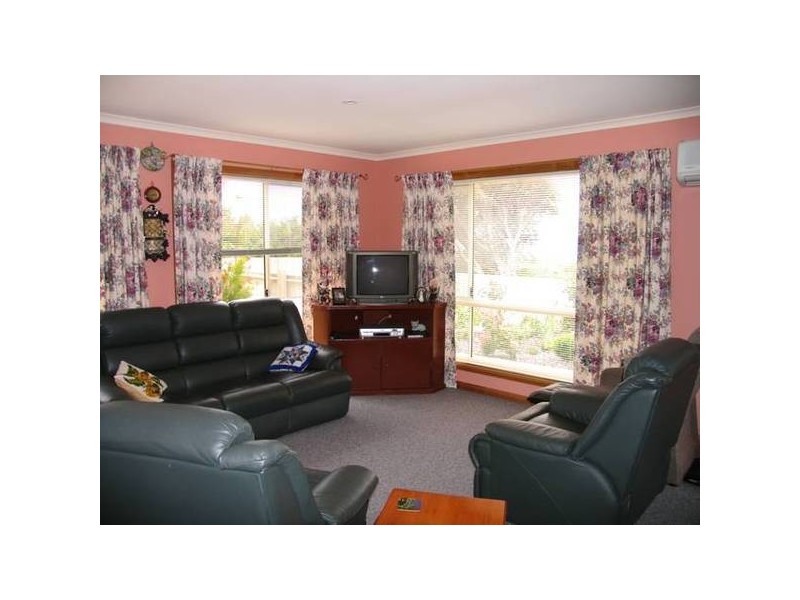 25 Richard STREET, Bridport TAS 7262