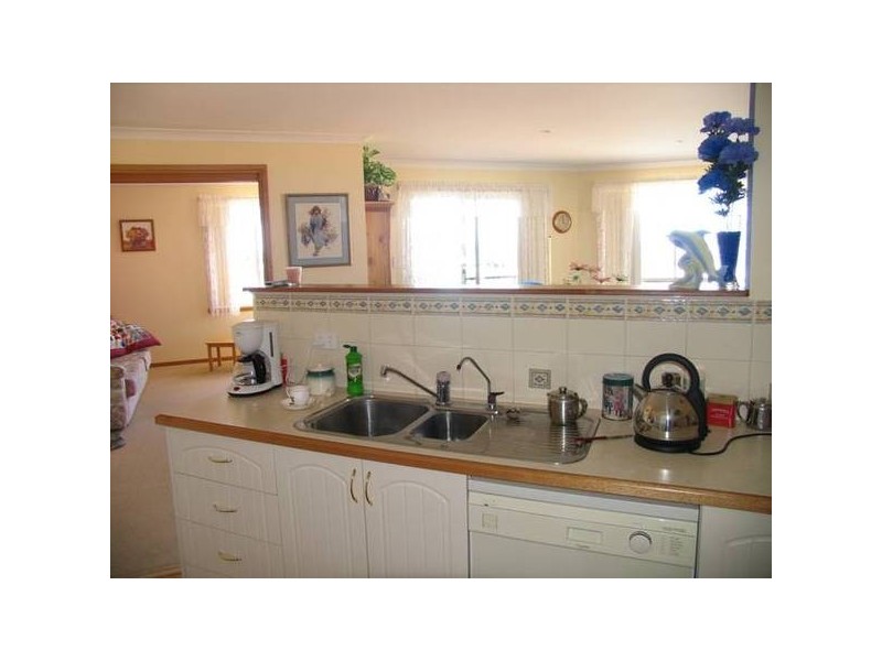 14 Thomas STREET, Bridport TAS 7262