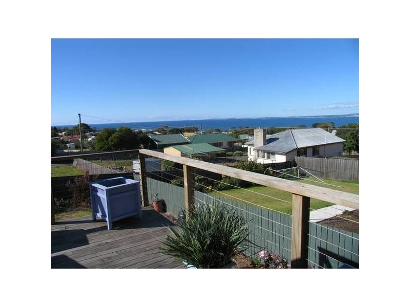 14 Thomas STREET, Bridport TAS 7262