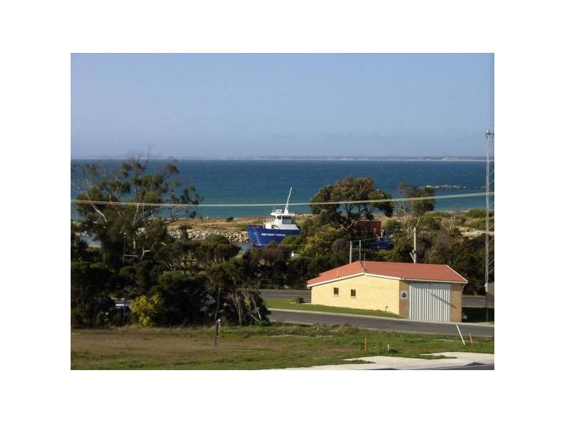 . Emma STREET, Bridport TAS 7262