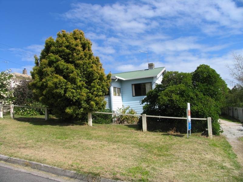 2 Henry Street, Bridport TAS 7262