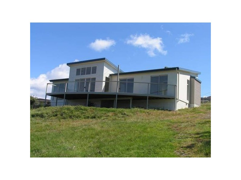 4 Bridview Place, Bridport TAS 7262