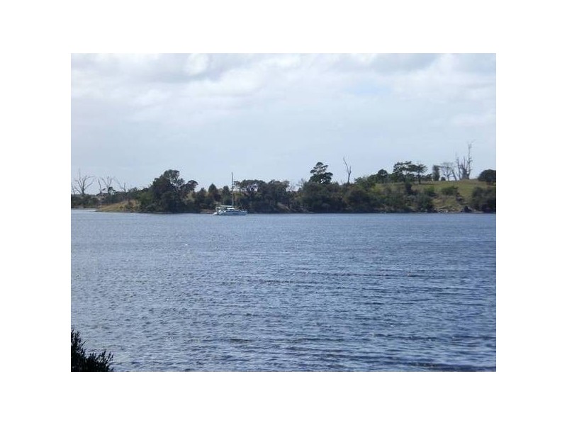 8 Blackwood Court, Ansons Bay TAS 7216