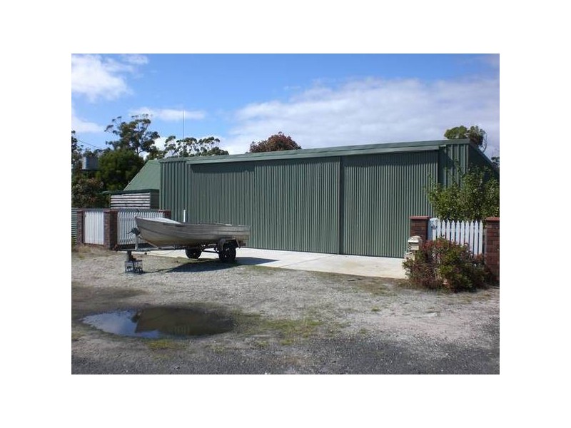 8 Blackwood Court, Ansons Bay TAS 7216