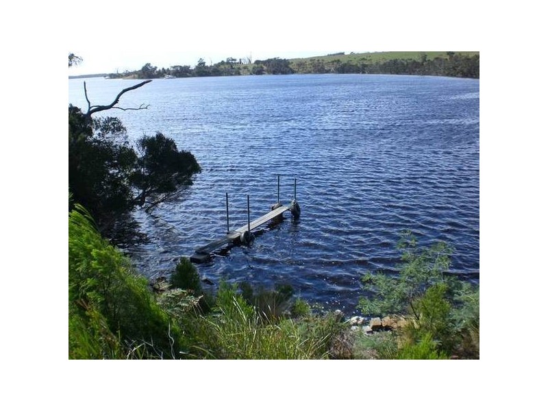 8 Blackwood Court, Ansons Bay TAS 7216