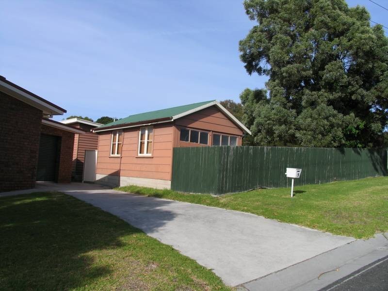 5 Charles Street, Bridport TAS 7262