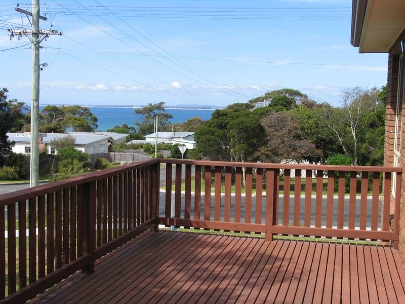 5 Charles Street, Bridport TAS 7262