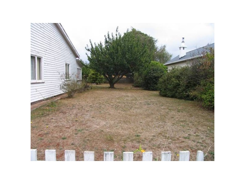 19 Victoria Street, Scottsdale TAS 7260